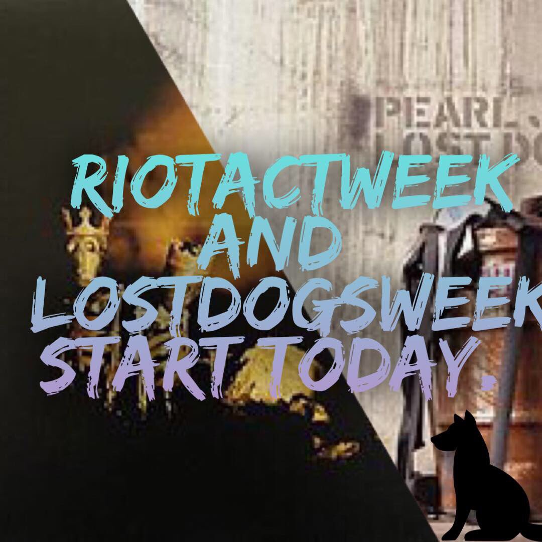 JeffAmentsArmy's tweet photo. #RiotActWeek &amp; #LostDogsWeek
start right now.
##PearlJam #RiotAct #LostDogs https://t.co/604IfEzljE