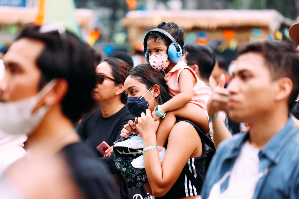 kolonigigs_'s tweet image. Siapa yang di sini cita-cita pen niqah, lalu punya anak, lalu diajak ke @joylandfest bersama keluarga kecilmu ? ☝️☝️☝️