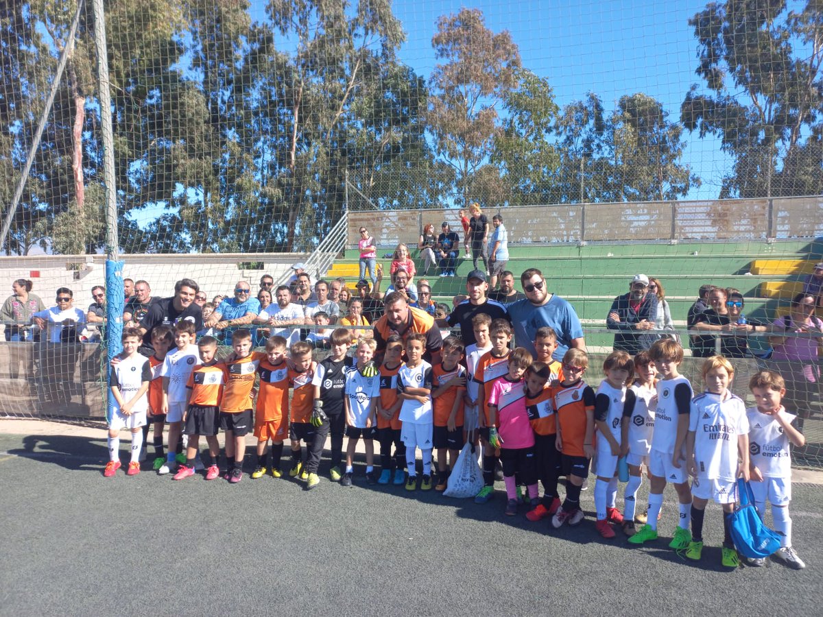 Primera vez en la historia de la liga que se consigue pleno de puntos por parte de los 2 equipos en la clasificación de valores🙈. Es para estar orgullosos. CUERPO TECNICO Y AFICIÓN REMANDO EN UNA MISMA DIRECCIÓN📢📢