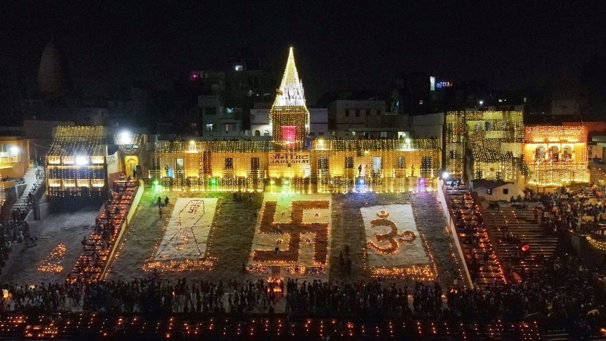 nitin_gadkari's tweet image. काशी में अद्भुत, अद्वितीय, अलौकिक और अकल्पनीय देव दीपावली!
#KashiKiDevDeepawali #देव_दीपावली