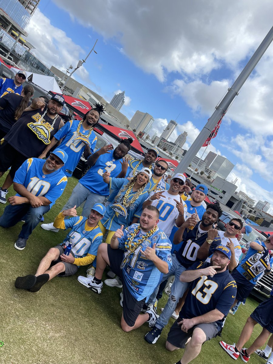 ⚡️🐐 tweet media