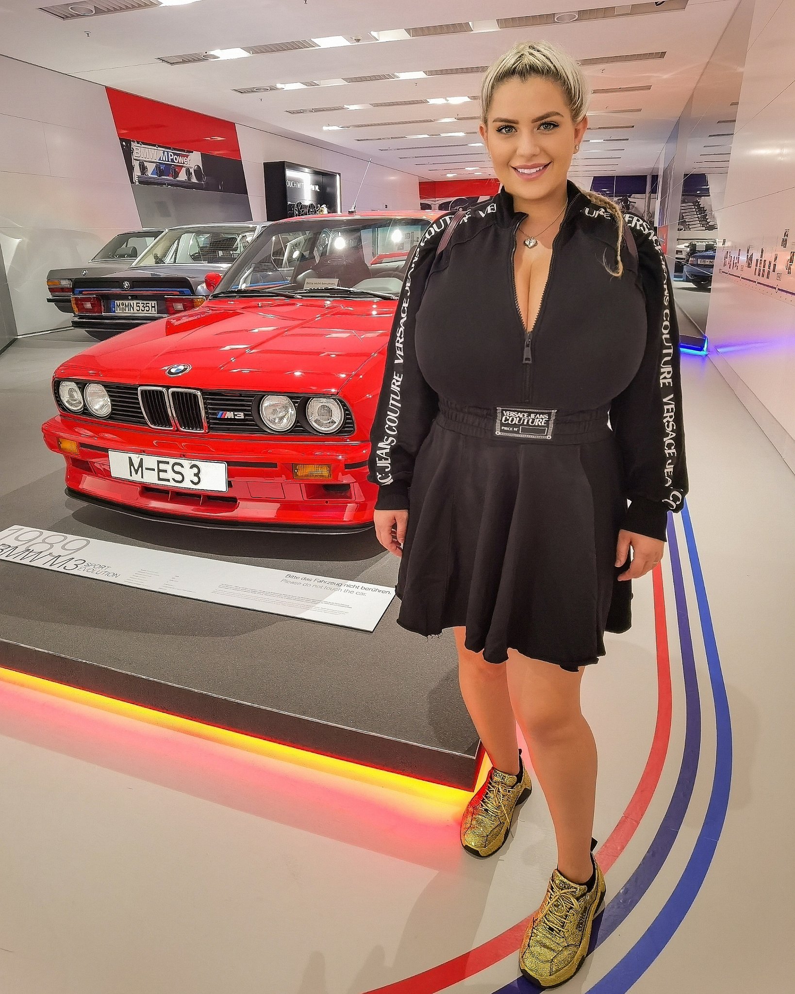 TW Pornstars - 1 pic. Nina Phoenix 👑. Twitter. Standing next to a