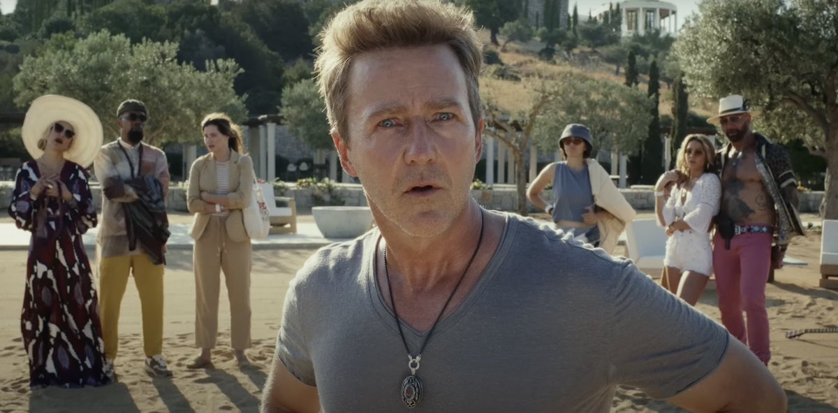 DiscussingFilm on Twitter "Edward Norton as Miles Bron in ‘GLASS ONION A KNIVES OUT MYSTERY’."