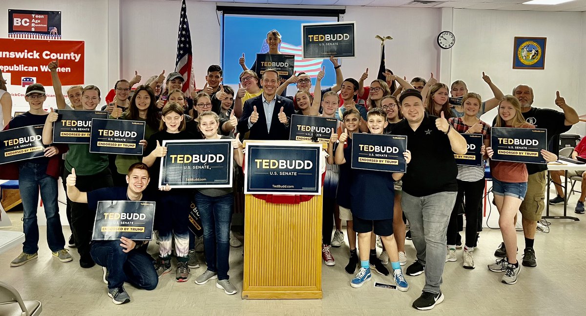 Kicking off the final day before Election Day in Brunswick Co! Our volunteers are ready to go knock doors and help get Republicans up and down the ballot elected tomorrow.