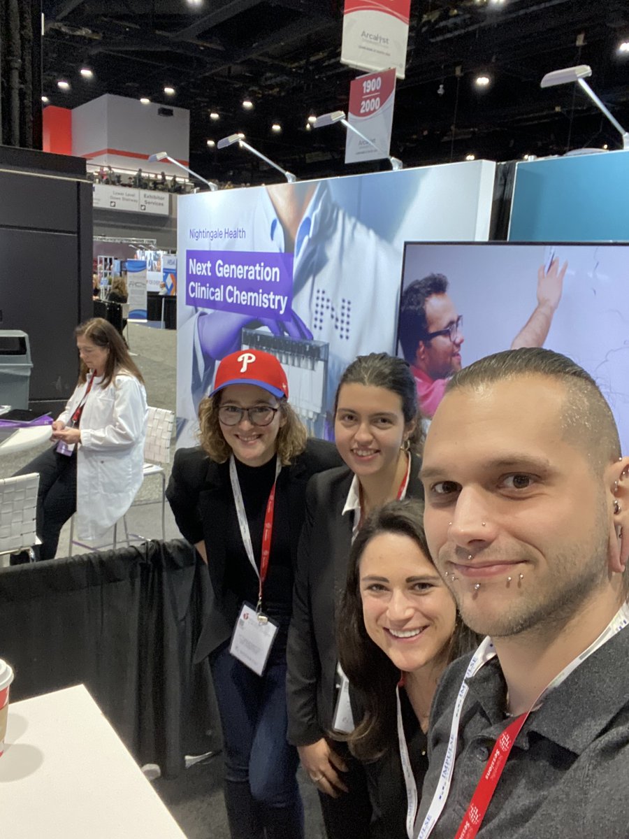 Trovomics tweet media