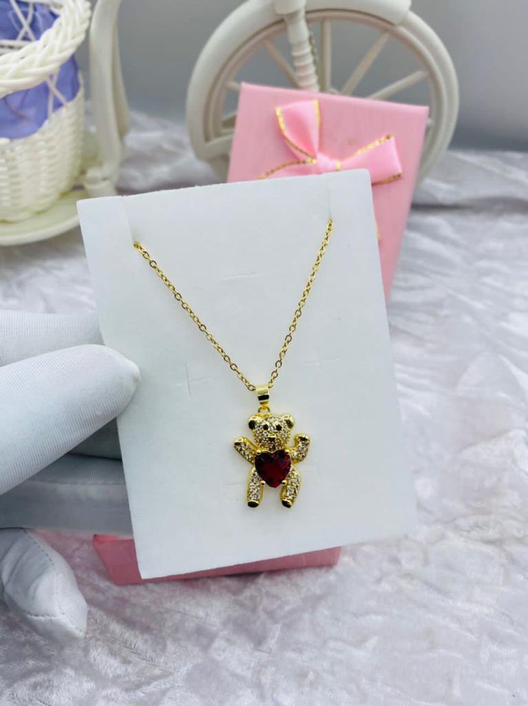 mirabelworld's tweet photo. Beautiful necklace all available https://t.co/ntaY9yMd86