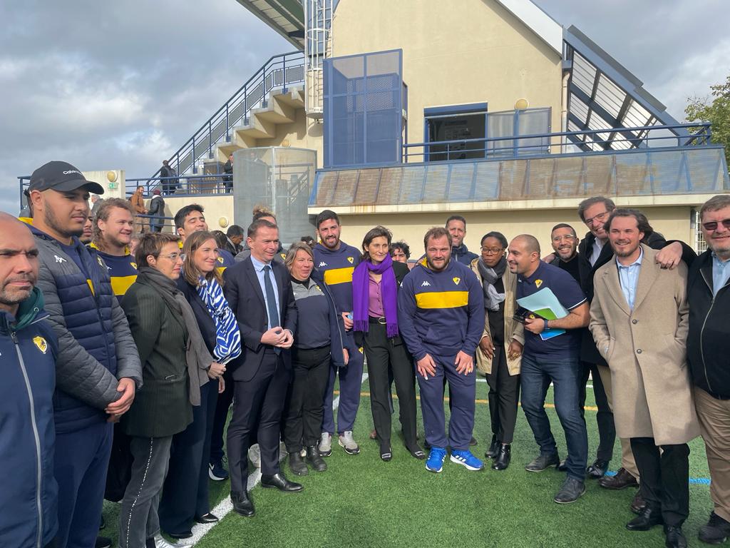 LIFRugby's tweet photo. 8ème session de #JobDatingduStadeVerslEmploi au @RCDrancy avec @poleemploi_IDF @Paris2024 @Agence_du_Sport. Les ministres @AOC1978, @olivierdussopt et @CGrandjean_ étaient là pour présenter une feuille de route pour faire du sport un moteur d'insertion et d'inclusion https://t.co/aaS1BkFjs1