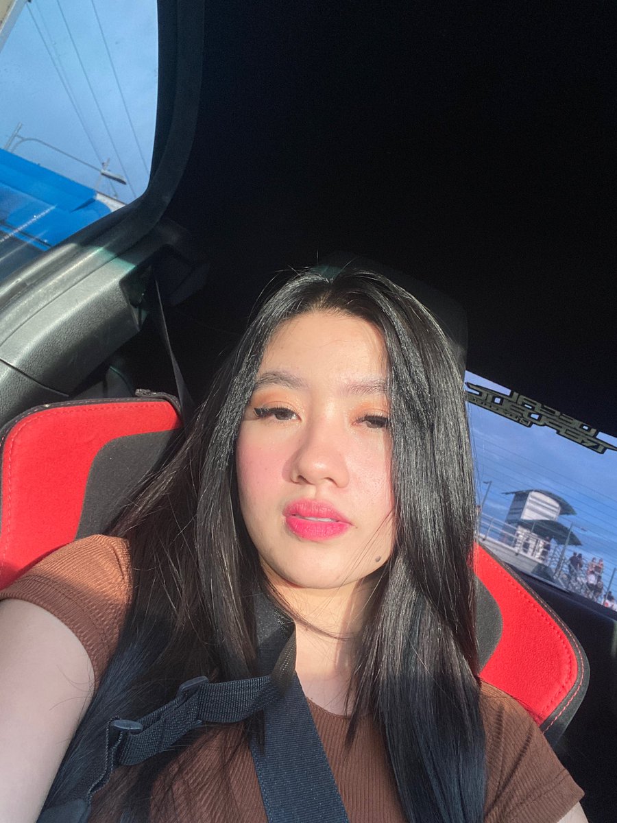 imgelaicastro's tweet photo. No filter 😌
Check nyo nalang yung ig&Fb ko sa caption neto haha #cutieglowbygelai #titangelai #cutiepie #Gesel https://t.co/7jhPH5NVGq