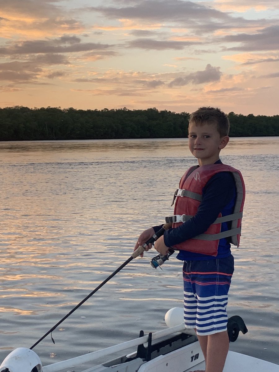 ClintRainwaters's tweet photo. Chief fishing/catching some fish!! https://t.co/zHGVO8R24H