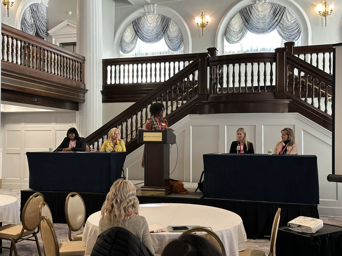 massp's tweet photo. A wow panel of female Superintendents, “Leading While Female”. #masspws22 https://t.co/b3Ukp2jVgN