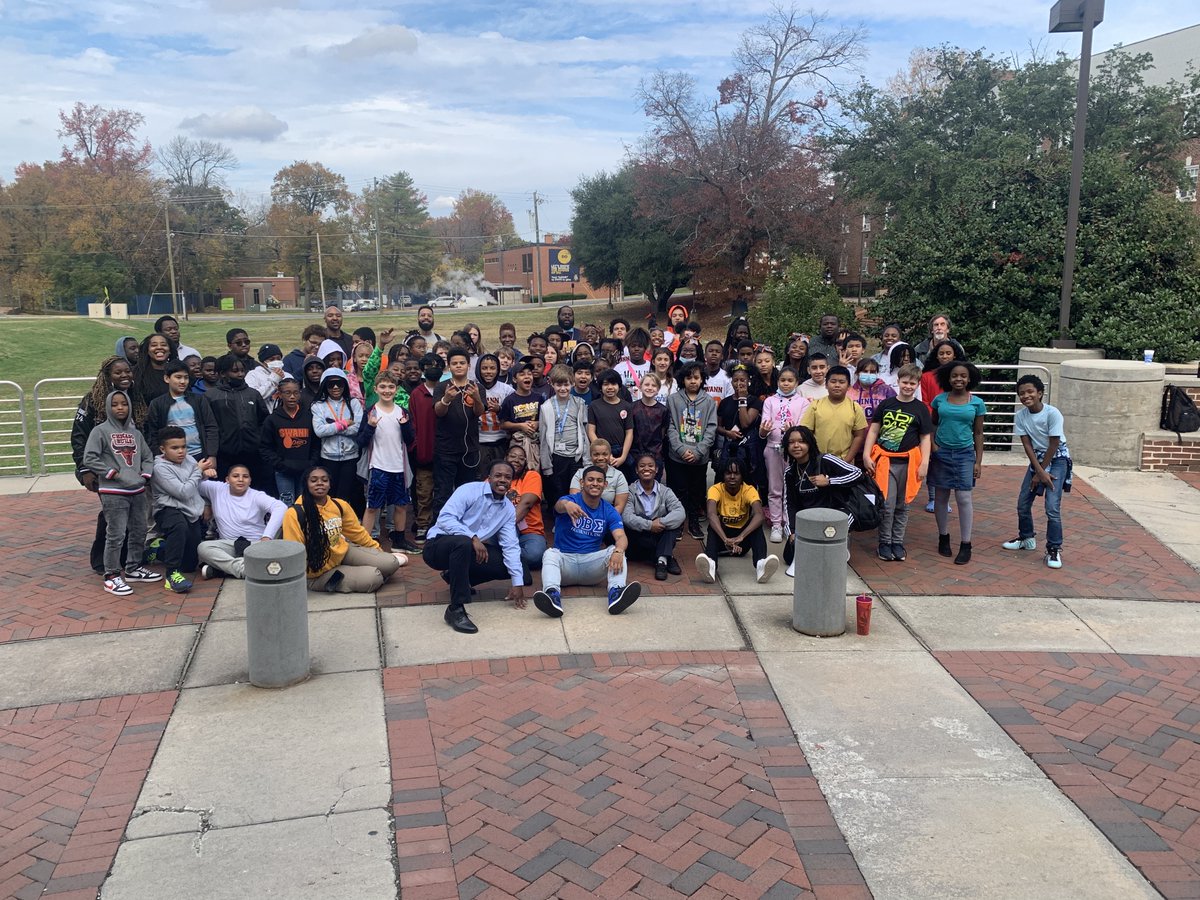 NCAT_VIL_MM's tweet photo. #NCAT Wellness Day Fall 2022: The present inspiring the future. #GCS @SwannMiddle School students enjoyed a day of 3D design, robotics, and coding activities, a stem career game and discussion with a campus tour led by #NCAT #STEM college students. #VerizonInnovativeLearning https://t.co/hYPthoSKHy