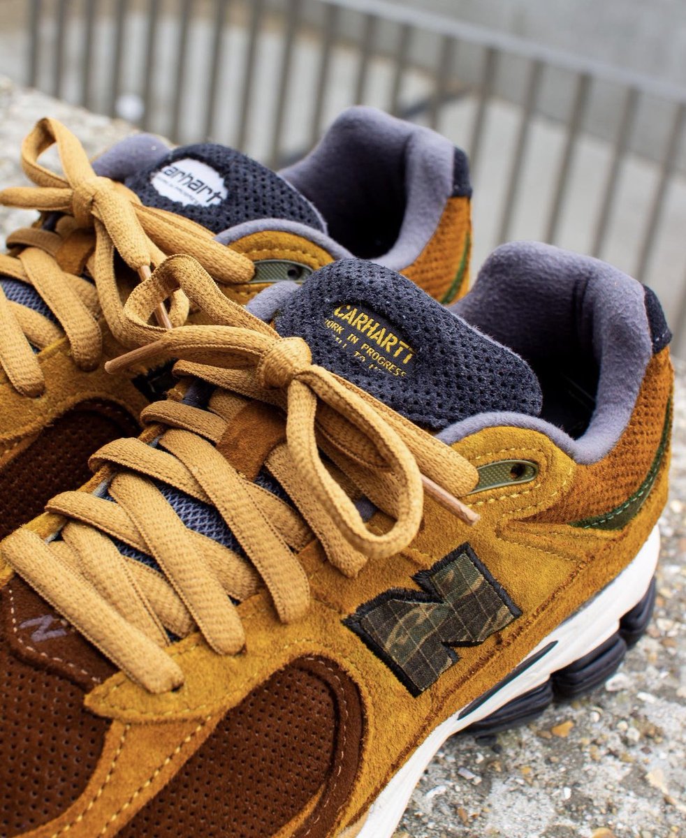 nicekicks's tweet photo. Carhartt x NB 2002R Customs 🌾 https://t.co/OLhuTQQ9V8