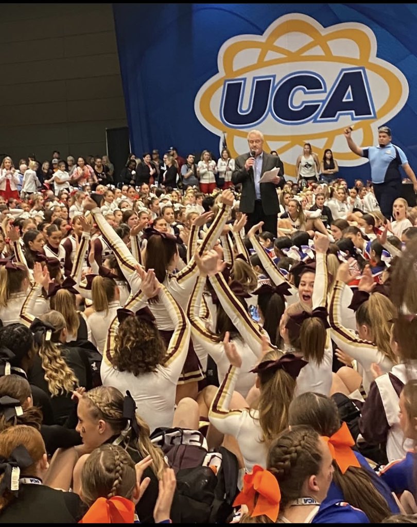 KaitMarshall's tweet photo. UCA Regionals ✅ Bid to Nationals ✅. Drip Comp cheer is Disney Bound!!!!
#hsnationals #ucacheer #heymickey https://t.co/tYJYJFokhM