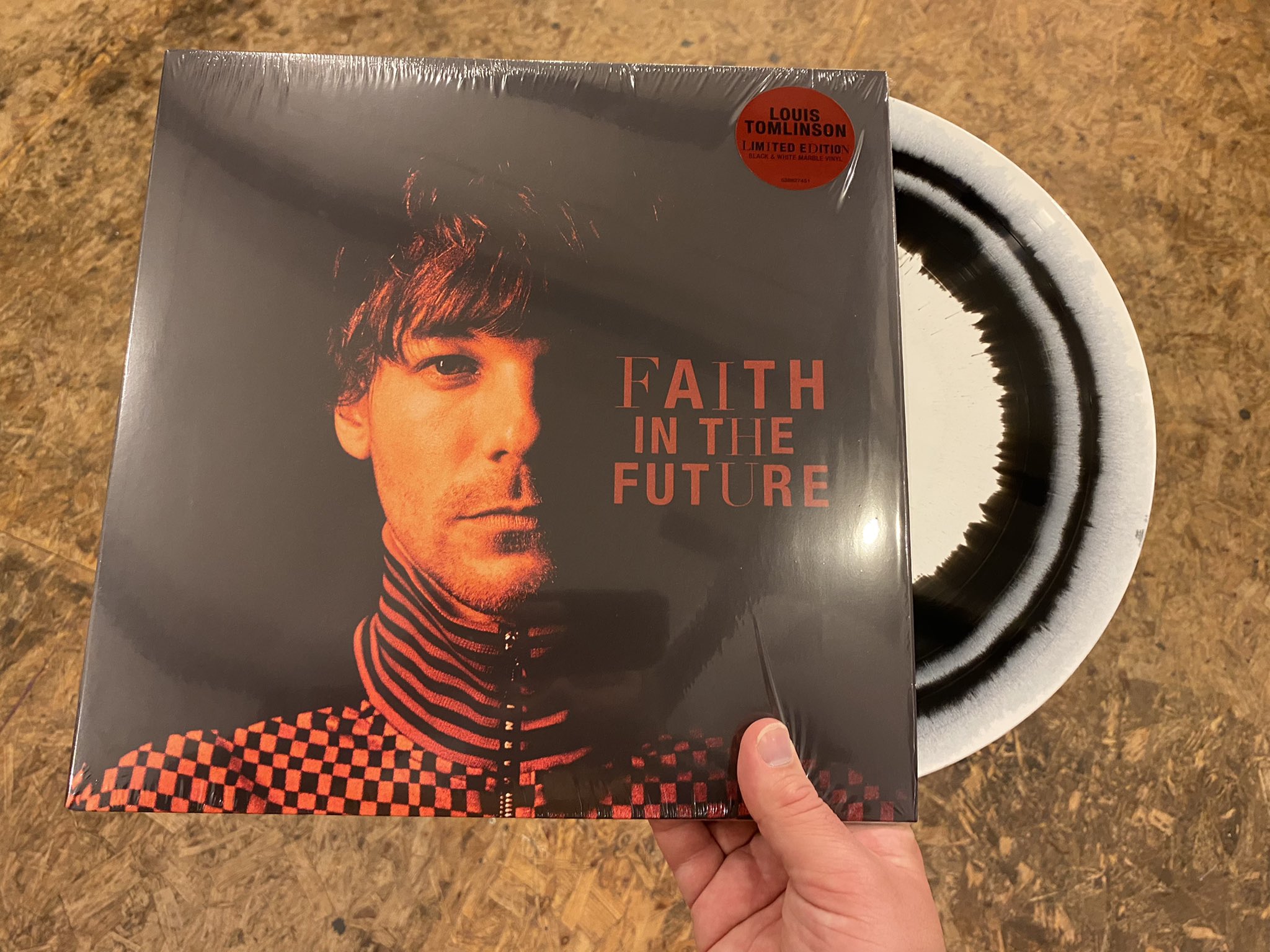 Louis Tomlinson – Faith In The Future (2022, Black & White Marble, Vinyl) -  Discogs