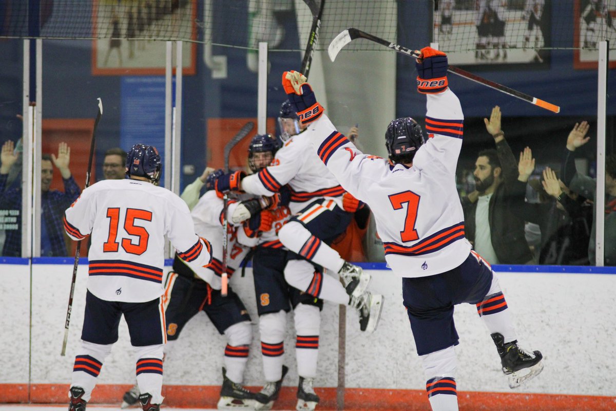 themackmurphy's tweet photo. Another alumni weekend in the books. 

Thank you to @SUAlums for helping out with such a great event. Special thanks to all the @syracusehockey alumni who continue to leave their mark on our program. 🍊 https://t.co/UCIdf6DHOD