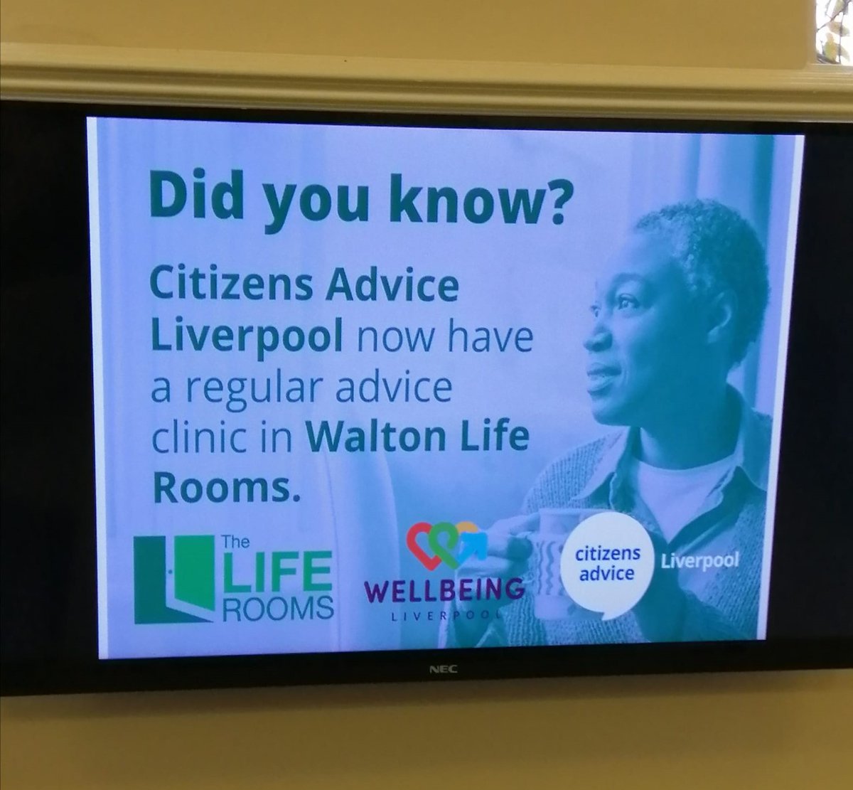 Lynn and Maria from our Health Programme pictured with David, one of the pathway advisers down at the Life Rooms (<a href="/LifeRooms_MC/">The Life Rooms</a>). Lynn runs a twice-weekly social welfare clinic offering information, advice, and support at the Walton Life Rooms. Please RT to spread the word 💙