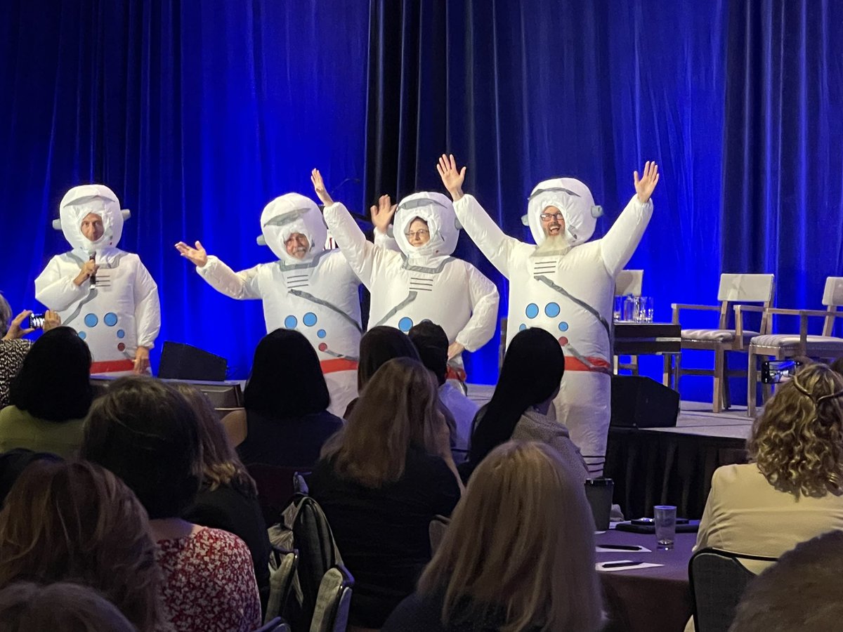 K_at_E's tweet photo. #QMConnect A conference for everyone….even astronauts #QMMoonshot https://t.co/5hTBEhmBQx