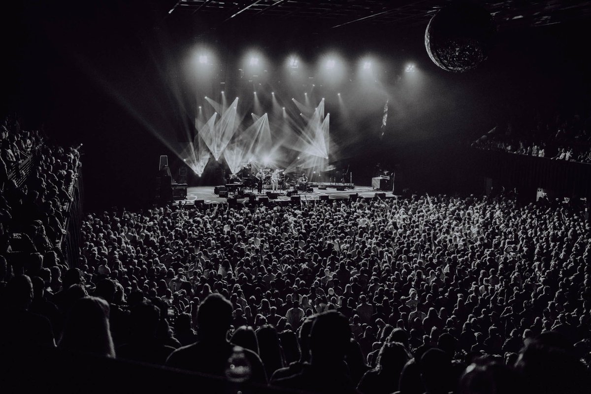 Nathaniel Rateliff (@nrateliff) on Twitter photo It was a privilege to play with @bobweir & the Wolf Bros. Thanks for letting me jump up with you on “Me & My Uncle” and “Tennessee Jed.”
📸: <a href="/aldenbonecutter/">Bonesmasher</a> It was a privilege to play with @bobweir & the Wolf Bros. Thanks for letting me jump up with you on “Me & My Uncle” and “Tennessee Jed.”
📸: <a href="/aldenbonecutter/">Bonesmasher</a>