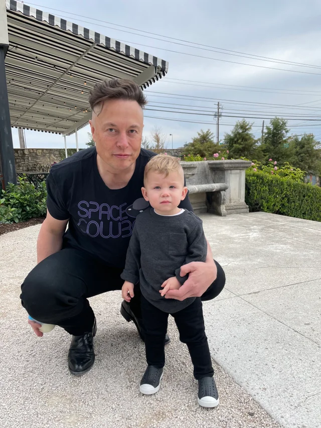 CeciliaVienna's tweet photo. @SecretsAndSpies @DarthPutinKGB @FultonMatt @ApplePodcasts @Spotify @YouTube Squatting Slavs Reddit humor- Of course he's a spy- https://t.co/IknRXNykcr