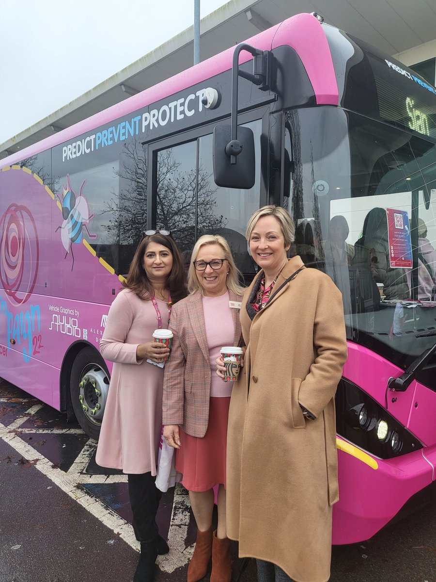 nabilafarooq9's tweet photo. At the Boobee bus at Asda Esstlands raising awareness of breast cancer signs and symptoms and the importance of attending your routine breast screening appointment.  All women are invited  for their screening every 3 years ftom the age of 50 - 71 years old #preventbreastcancer https://t.co/1dhLetwxj3