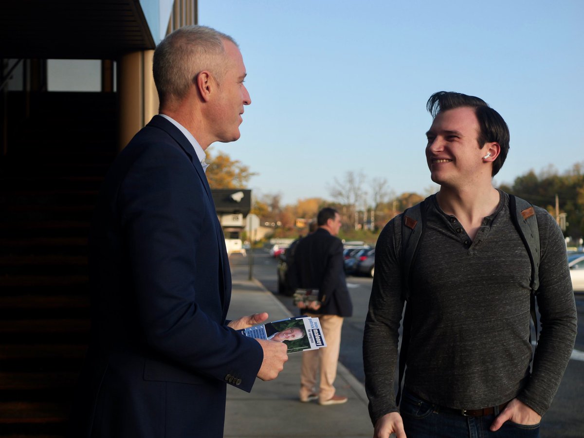 I stopped by the Croton-Harmon station this morning to remind folks why it's so critical to vote tomorrow. Protecting a woman’s right to choose, Social Security & Medicare are all on the ballot. Make a plan to vote TOMORROW & find your polling location at iwillvote.com