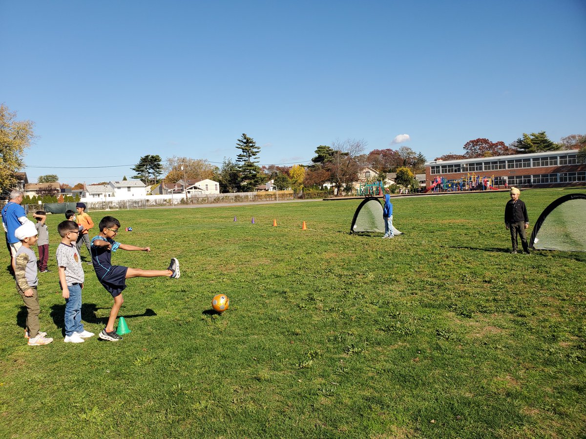 Ms.Cavallo tweet media