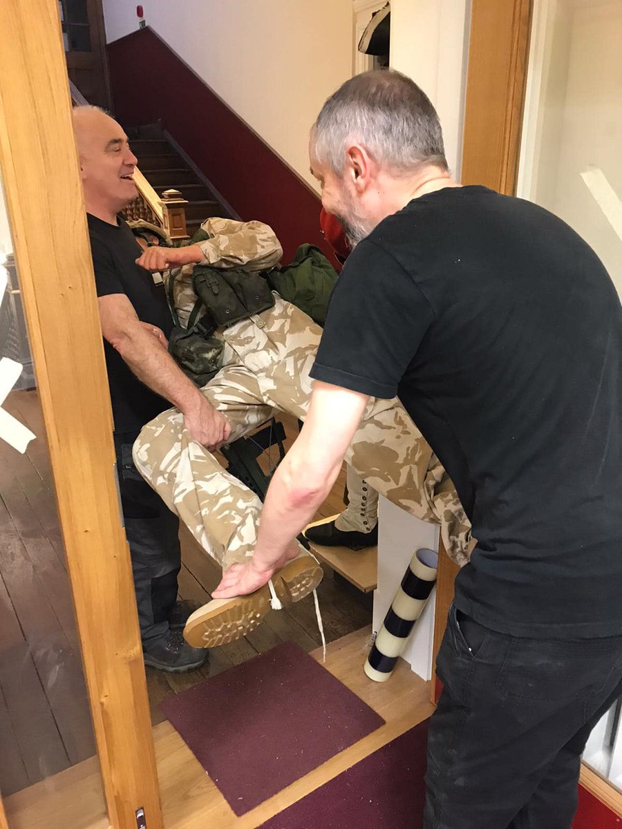 And the prize for the best caption goes to ………
Here are the team from @FPDLtd starting to put together the new exhibition in Pageant House. Not long to go now! 
#newmuseum #Warwick #exhibition #reopening