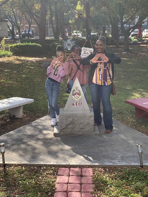 Sandel Elementary tweet media