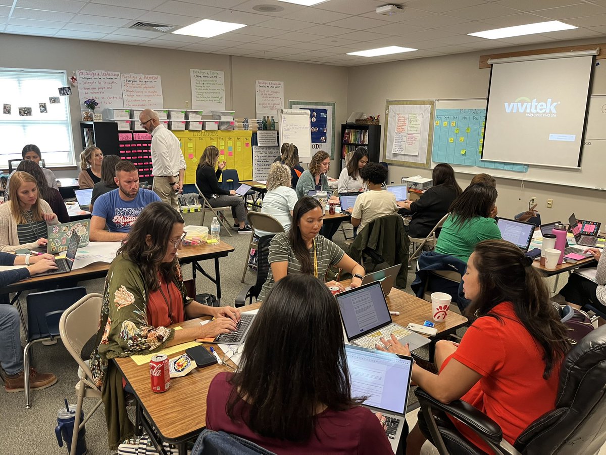Teachers from <a href="/Parkside_ES/">ParksideElementary</a> and Rutledge Elementary engaging in an intense jigsaw on learner centered practices. #1LISD