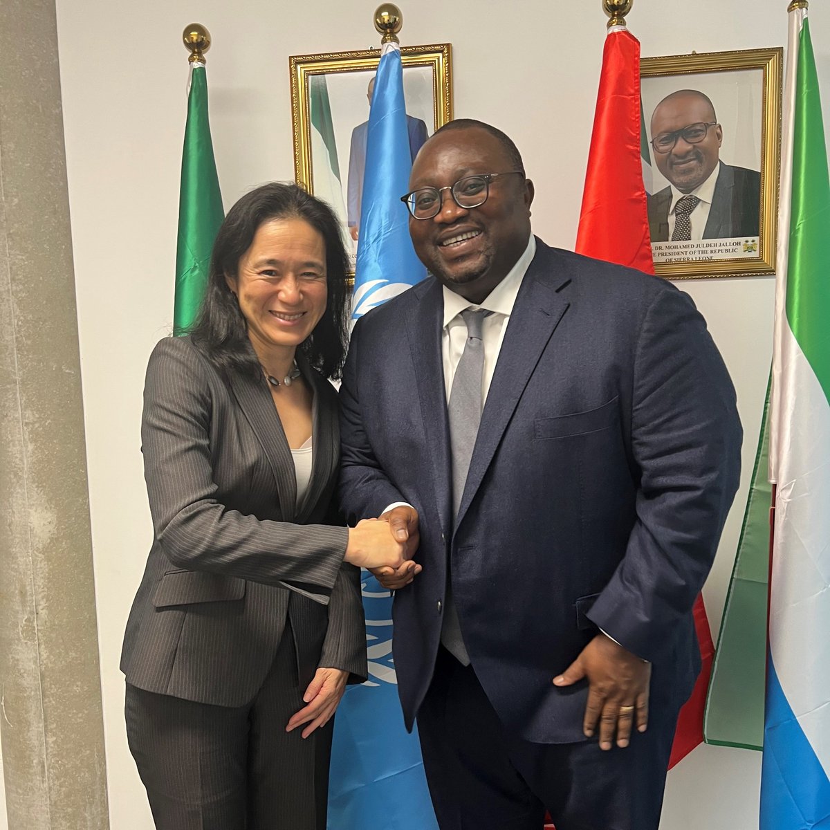 Pleasure to meet Amb Lansana Gberie @lagberie of @SLMissionGeneva to discuss cooperation on Trade for Peace for fragile & conflict-affected states.  As @7plus chair, 🇸🇱 supports the work of the g7+ WTO Accessions Group. Look forward to our next collaboration at the 3rd T4P Week!