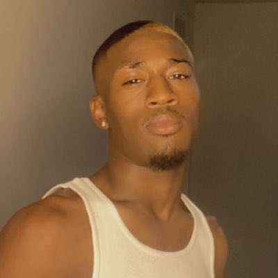 OnlyRoe_'s tweet photo. #NewProfilePic https://t.co/XfuzYRuDEA