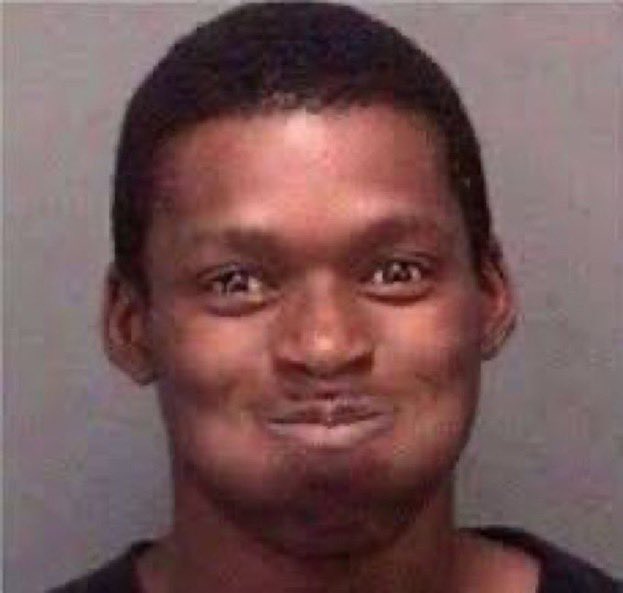niggamonster005's tweet photo. @fuckwithjamal @Babygirlxoxo_ @hasansolos @SaycheeseDGTL Bro 😭 https://t.co/yHwmP4eTQM