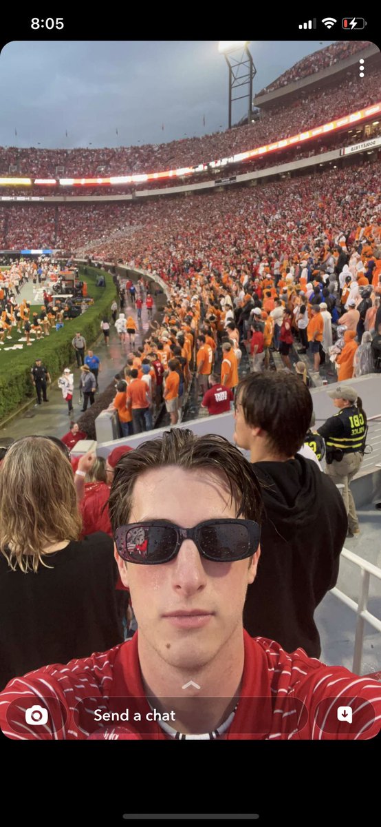 Dev_FPS's tweet image. rain or shine🥸 #HBTFD