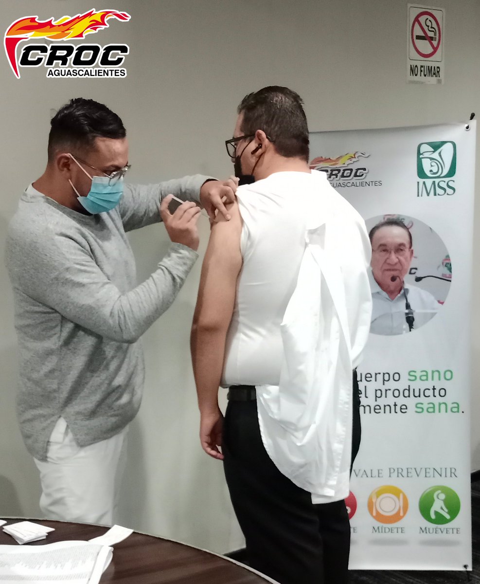 Seccion67CROC's tweet photo. #CROCAguascalientes;
Excelente inicio de semana 😉
La mañana de este día continuamos con nuestra #JornadadeVacunación contra la #Influenza ahora con nuestros compañeros Croquistas del #HotelFranciaCentro,
@IsaiasSiCumple
@chitocroc https://t.co/CEfBJ8SxlM