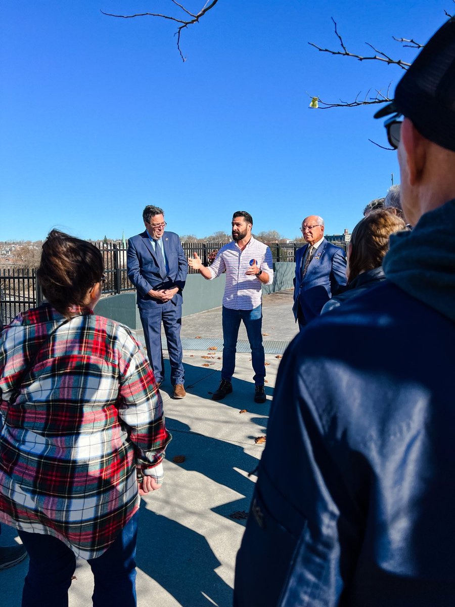 CastelliMatt's tweet photo. So much energy this morning at our canvass launch in Amsterdam with @PaulTonko and @NeilBreslin44. #TeamCastelli volunteers are knocking doors in every corner of #NY21 to #GOTV. https://t.co/3YfR5JqAmN