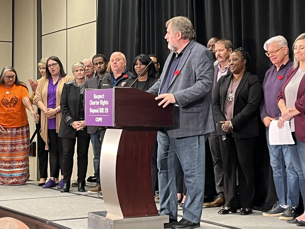 SteelworkersCA's tweet photo. Proud to be here today with @osbcucscso @CUPEOntario @cupenat to stand up against Bill 28 and the attack on working people. #OnPoli #DontBeABully #39kIsNotEnough https://t.co/nmVaspai6S