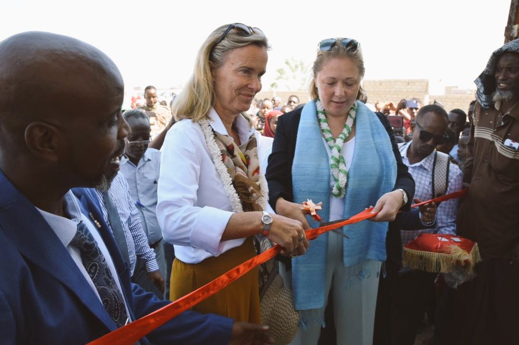 CR_Dikhil's tweet photo. Les cérémonies d’inauguration des Marchés Couverts d'As-Eyla et de Dikhil ce matin en images.
@UEaDjibouti @EFaDjibouti @FranceaDjibouti @prefectureDik
#MDCD #PROGRAMMEADIL #Décentralisation #Déconcentration https://t.co/RD4usTXbm4