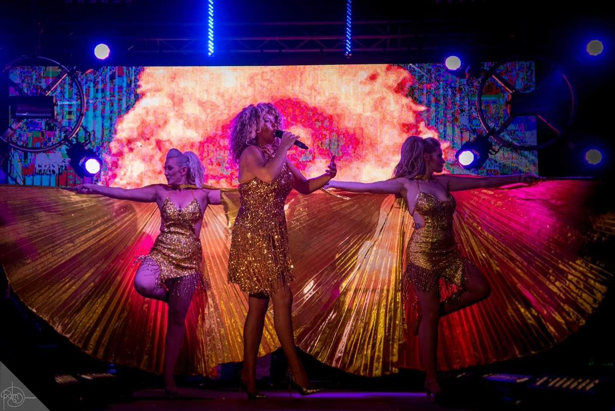 TEATROZORRILLA's tweet photo. ¡Qué poco falta para que @TotallyTINAUK haga temblar el @TEATROZORRILLA!
Llegado directamente desde Londres, este homenaje a #TinaTurner está protagonizado por @JustineRiddoch.
📅13 de noviembre
🎟 Entradas en https://t.co/oUAwcM2x7Y
#TotallyTina #Musical #ocio #Valladolid https://t.co/TJPNMwALl8