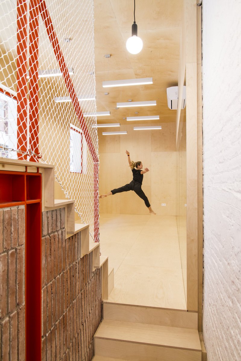 reljafer's tweet photo. Super happy with our project for Niubó Dance Studio, Barcelona, 2022
By @salaferusic
For @niubodansa
#salaferusic #salaferusicarchitects #barcelona #dance #studio #architecture #interior #design #refurbishment https://t.co/z6qdIEvXNt