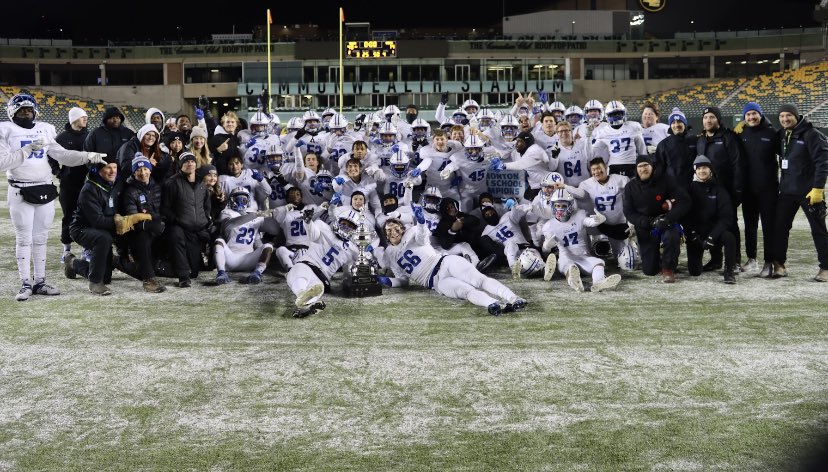 QuinlenP's tweet photo. Big City final win 40-14. On to the Provincial final with intentions of destroying the opposition.
#IATE #FootballAlberta #UofA #UofC #Dordt https://t.co/vwnJH3ZS1I