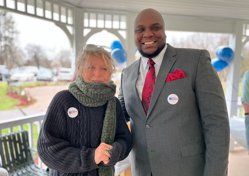 I’ve served you in Iraq, I’ve served you in public school classrooms for the last 20 years, and now I’m running to serve Saline County in the State House of Representatives. 

Today is the LAST day to early vote. And Election Day is tomorrow! #VoteRoy