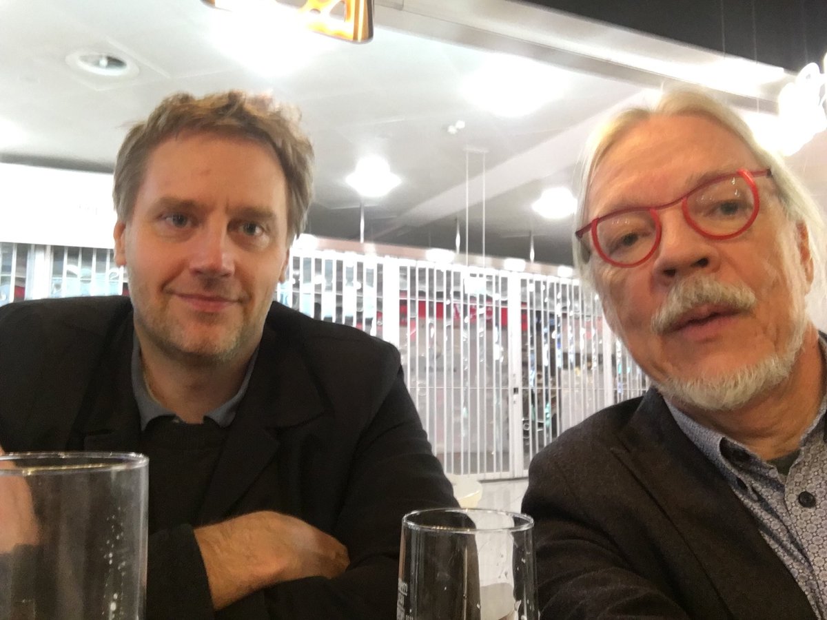 Käytiin Jaakon ja STUKin alan miesten kanssa IAEAlla Wienissä edistämässä pienreaktorien ydinmateriaalivalvontaa. Uusi teknologia ja uudet toimintamallit mietitytti vielä kotimatkallakin.