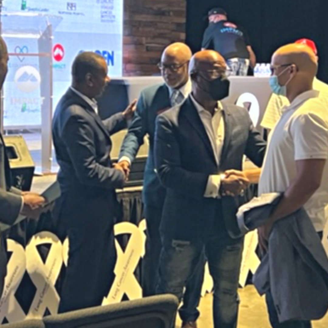 HEAL Collaborative locked arms with Amgen to join the fight against lung cancer in African Americans by presenting the first educational series in Georgia. Click the link in bio to read more: #lungcancer  #lungcancerawareness #cancerawareness #advocate #biomarker #testing