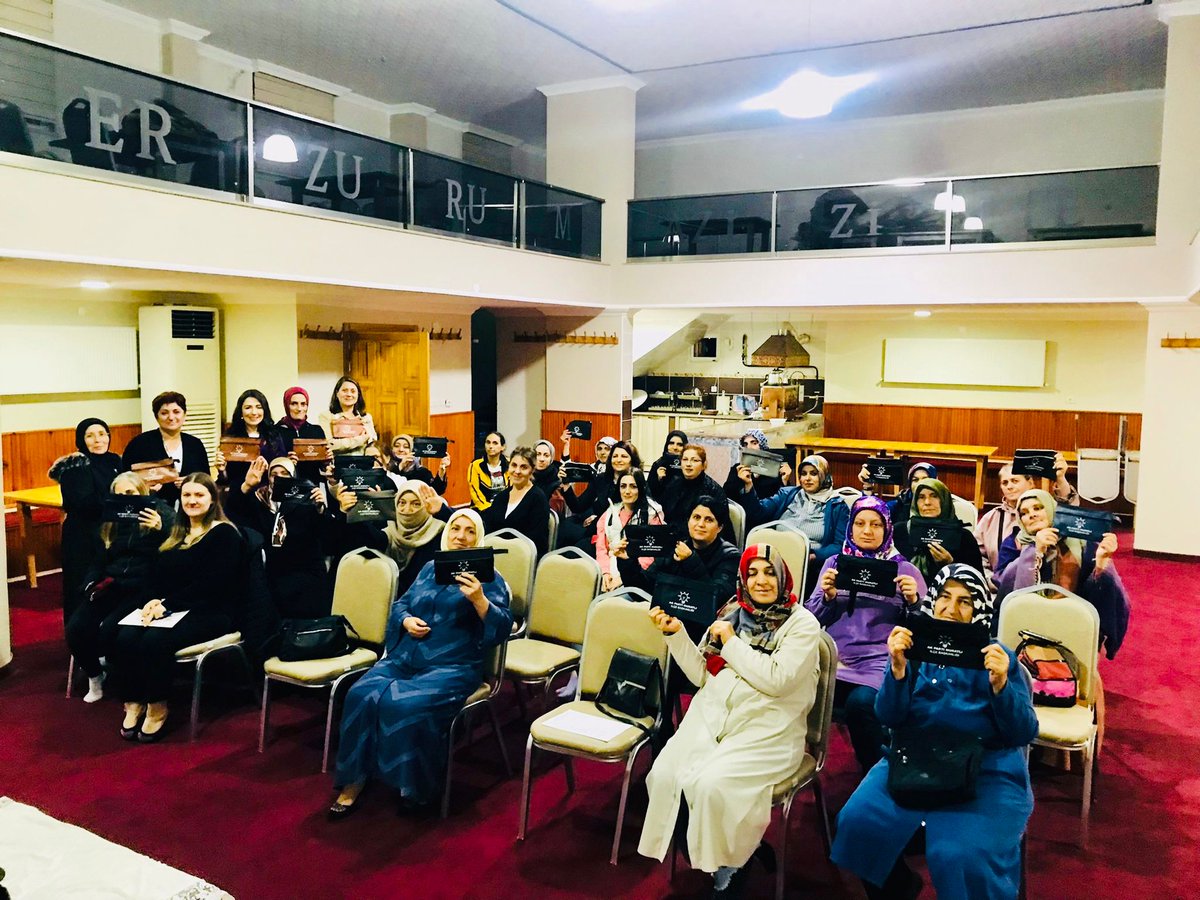 AK Parti Kadın Kolları tweet media