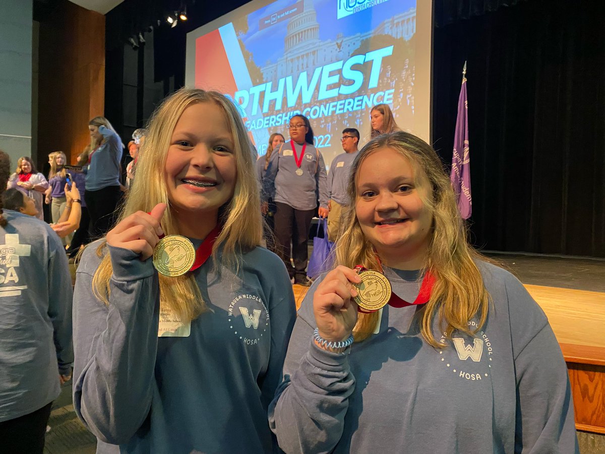 Valle Crucis School tweet media