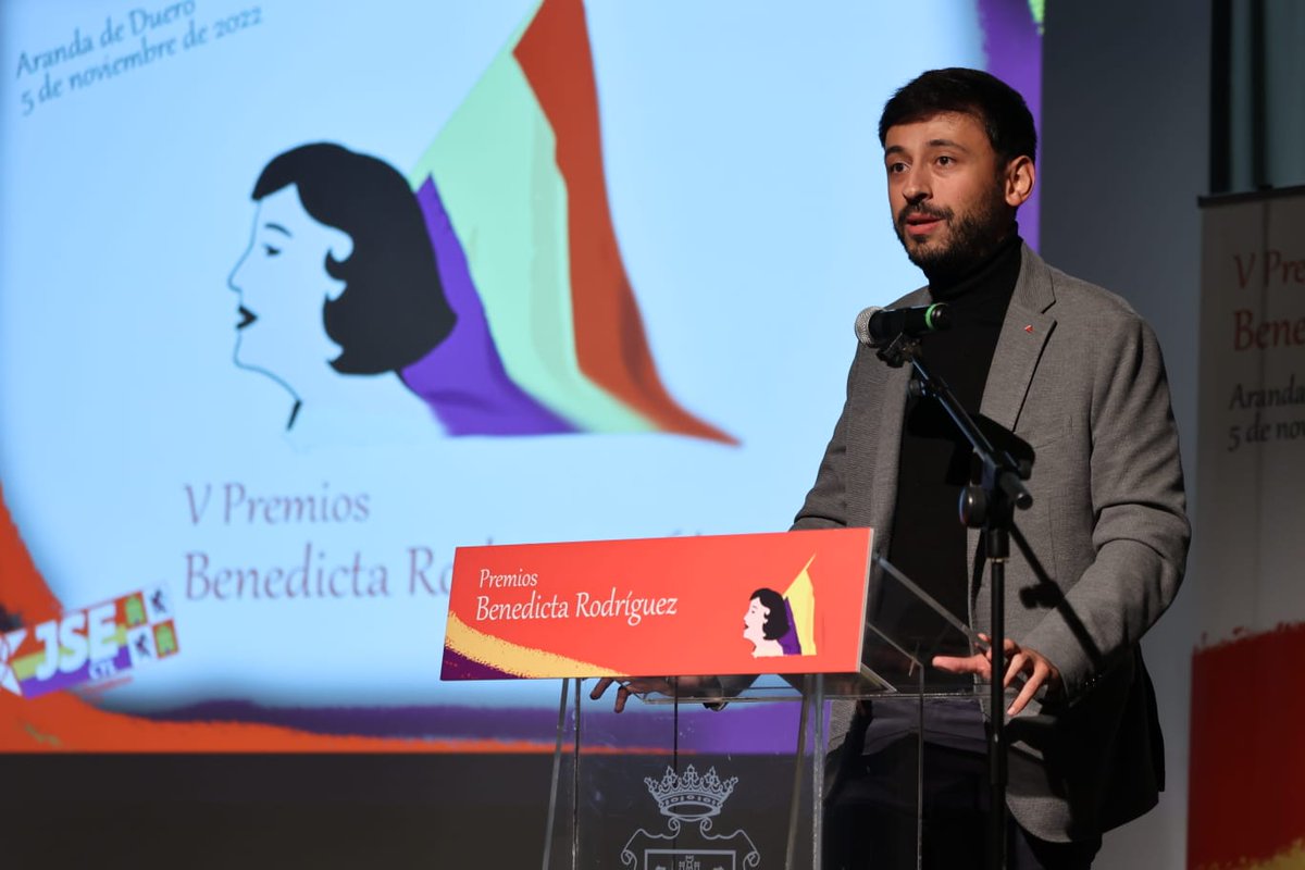 V Premios 'Benedicta Rodríguez' de <a href="/JSCyL/">JSE-CyL</a>.📸

❤ Asociaciones de memoria histórica de la provincia de Burgos, a la 'trayectoria'.

💛 <a href="/Jcalvos13/">Javier Calvo Santiago</a>, al 'compromiso joven'.

💜 <a href="/abalosmeco/">EN EL NOMBRE DE ÁBALOS</a>, al 'compromiso institucional'.