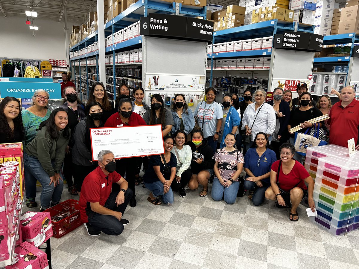 Mahalo nui <a href="/officedepot/">Office Depot</a> Hilo for blessing our <a href="/HIDOE808/">Hawai‘i Public Schools</a> schools <a href="/kapiolani_elem/">Kapi'olani Elem</a> <a href="/hilounionschool/">Hilo Union School</a> <a href="/KeaukahaSchool/">KeaukahaSchool</a> <a href="/KalanianaoleEIS/">Kalaniana'ole School</a>  and teachers with a very generous check that will support our keiki ♥️ #depotdifference