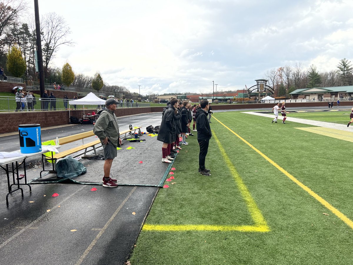 MAROONS GOAL 1-0 BRING THE 🔥 ⁦<a href="/MaroonsAD/">David Engbers, CMAA</a>⁩ ⁦<a href="/MHSAA/">MHSAA</a>⁩ ⁦<a href="/statechampsmich/">STATE CHAMPS! Michigan</a>⁩ ⁦<a href="/FOX17Blitz/">FOX 17 Blitz</a>⁩ ⁦<a href="/DanDAddona/">Dan D'Addona</a>⁩ ⁦<a href="/HCsportslive/">HC Sports Live</a>⁩ ⁦<a href="/HcPlatoon/">HC Maroon Platoon</a>⁩ ⁦<a href="/HCHSboyssoccer/">HC Boys' Soccer</a>⁩