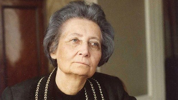 "Kötü ahlâk da nedir bilir misin?.. Yaradan'dan seni az çok alıkoyan her şey!"

Aşk Budur | Sâmiha Ayverdi