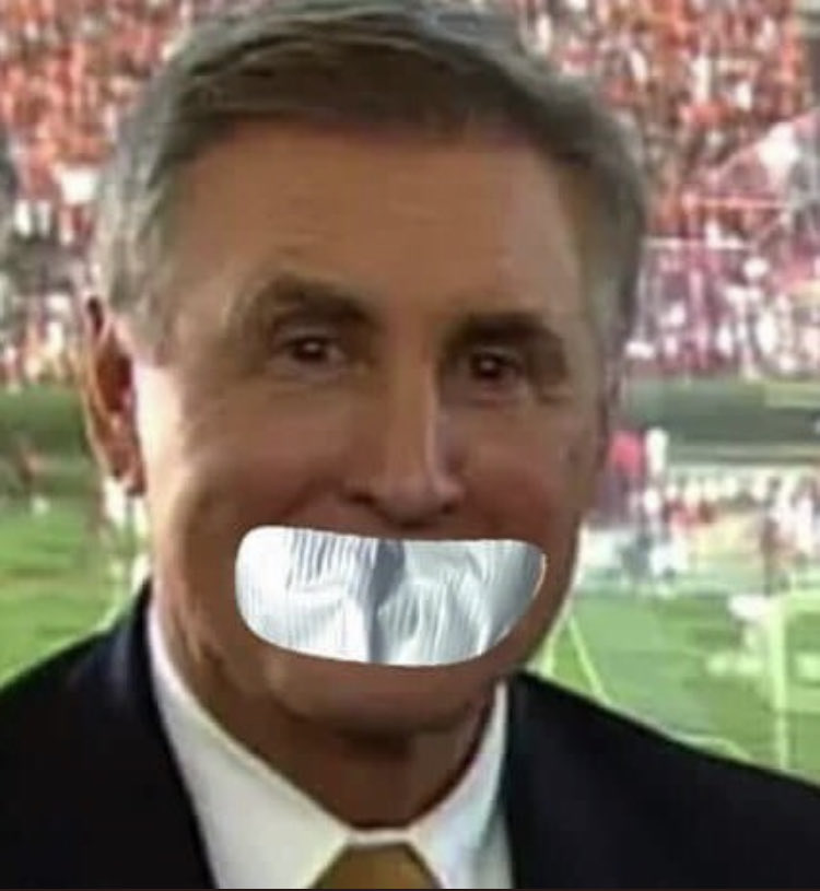 ImSusiebird's tweet photo. For the love of all that’s holy please someone take the whole world out of its misery and buy him some duct tape! #VFL #GOVOLS https://t.co/nQBlly5N7X